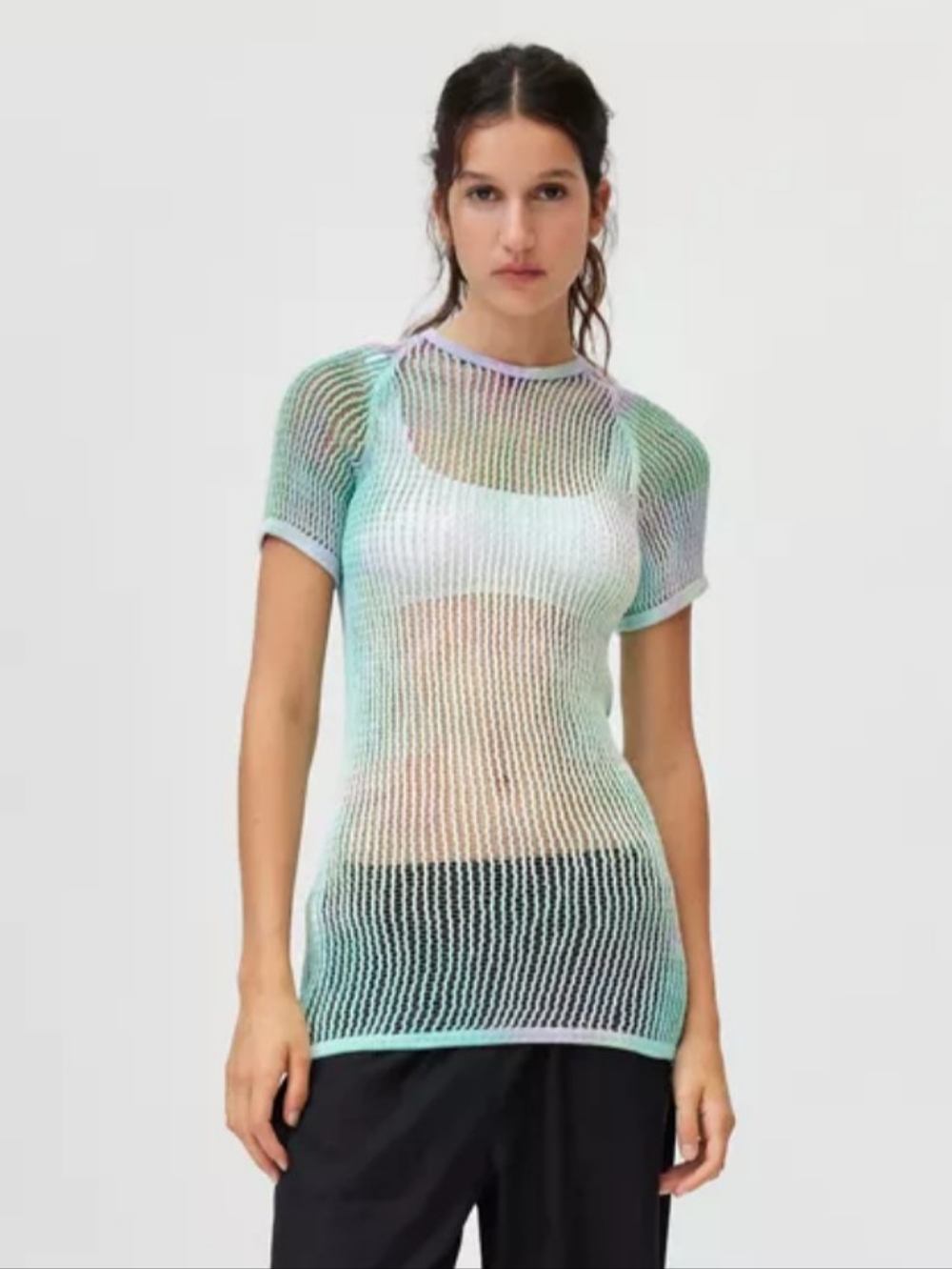 ✨ Urban Outfitters Urban Renewal Remade Dye Tech Mesh Tee ✨ Size S/M 🌈